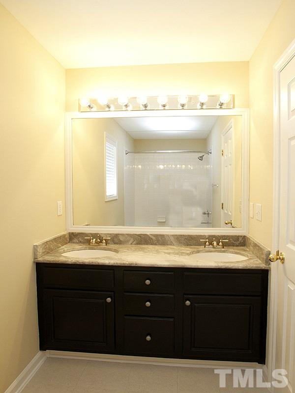 5637 Lighthall Lane Raleigh, NC 27604 - Photo 8 of 12 Gallery Image 8