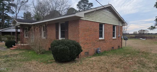 $124,499 | 515 Highway 71, Maxton, NC 28364