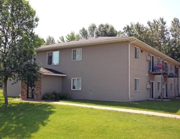 $555,000 | 325 Summit Avenue West, Blackduck, MN 56630