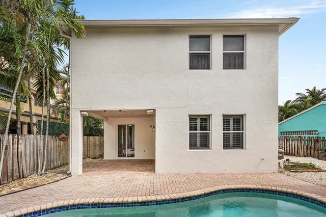 $1,999,000 | 639 Northeast 17th Way, Fort Lauderdale, FL 33304