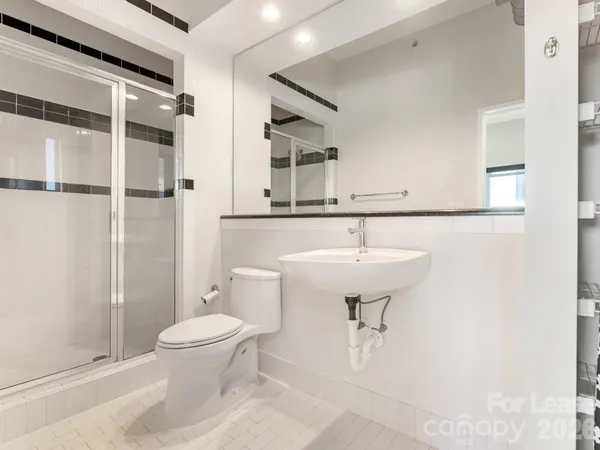 $1,475 | 514 West 10th Street, Charlotte, NC 28202