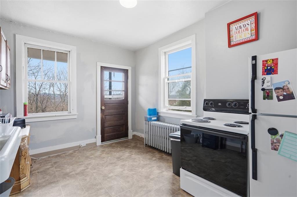 111 Harlem Avenue McKees Rocks, PA 15136 - Photo 12 of 36