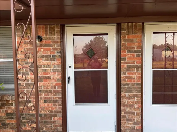 $875 | 106 East Nelson Street, Unit A, Bowie, TX 76230