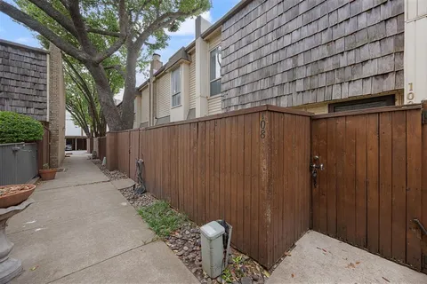 $169,000 | 2710 Douglas Avenue, Unit 108, Dallas, TX 75219