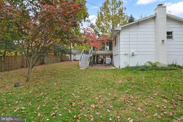 a car parked in front of a house