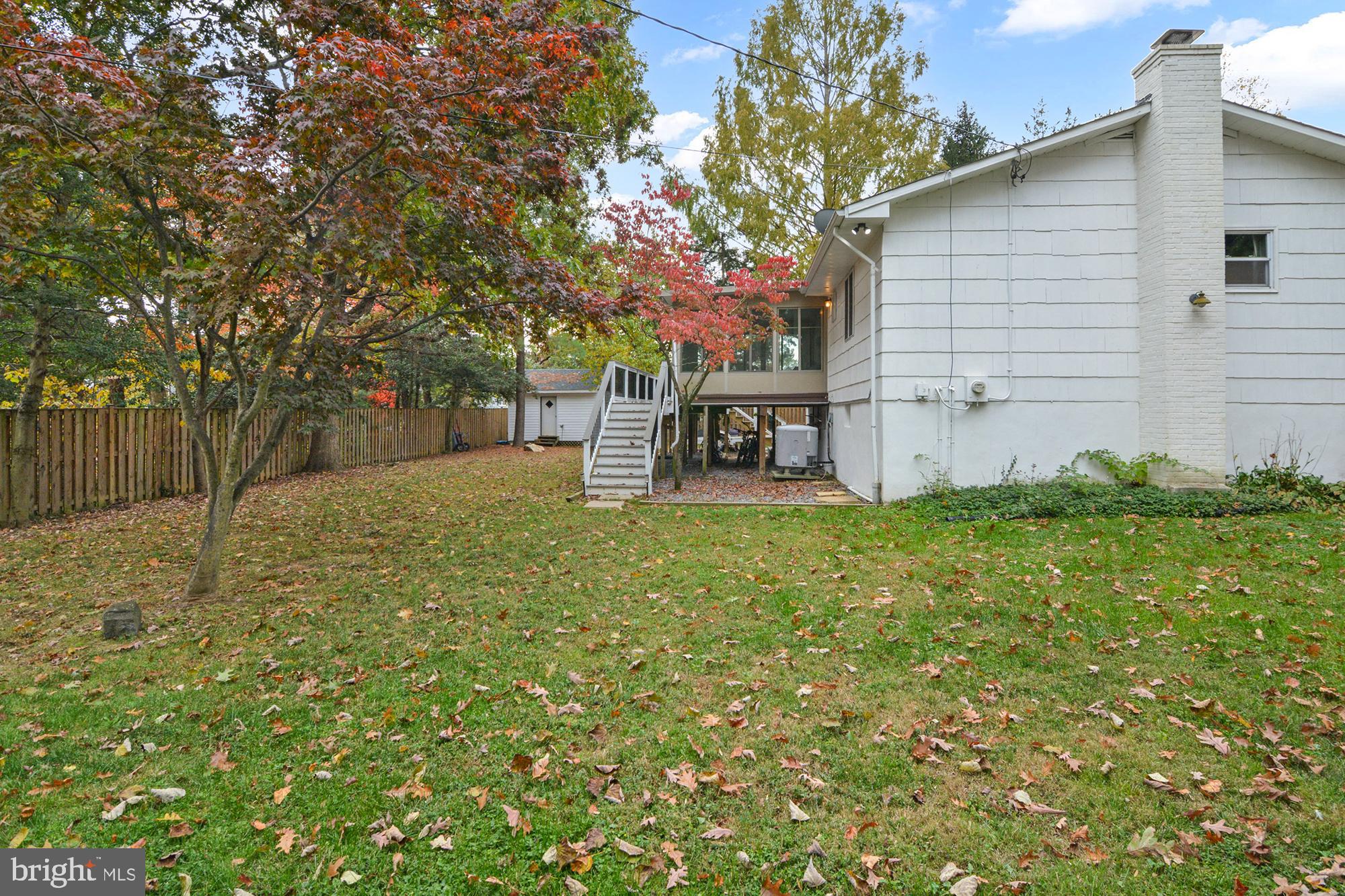 2709 Parkview Drive Riva, MD 21140 - Photo 47 of 53 a backyard of a house with table and chairs