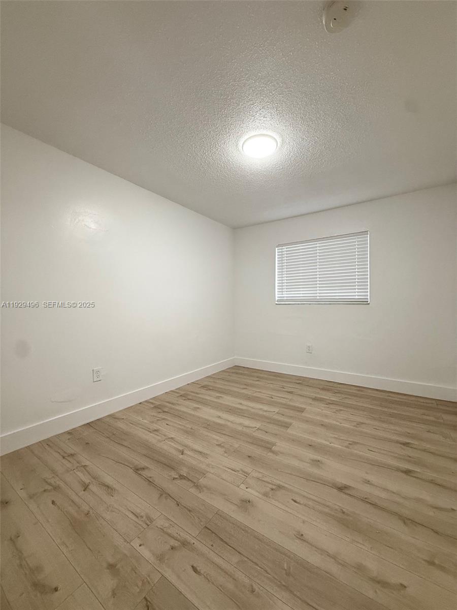 131 Northwest 77th Street, Unit 6 Miami, FL 33150 - Photo 15 of 16 Room 1