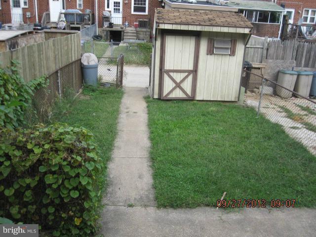 1962 Inverton Road Baltimore, MD 21222 - Photo 6 of 11 Exterior (Rear)