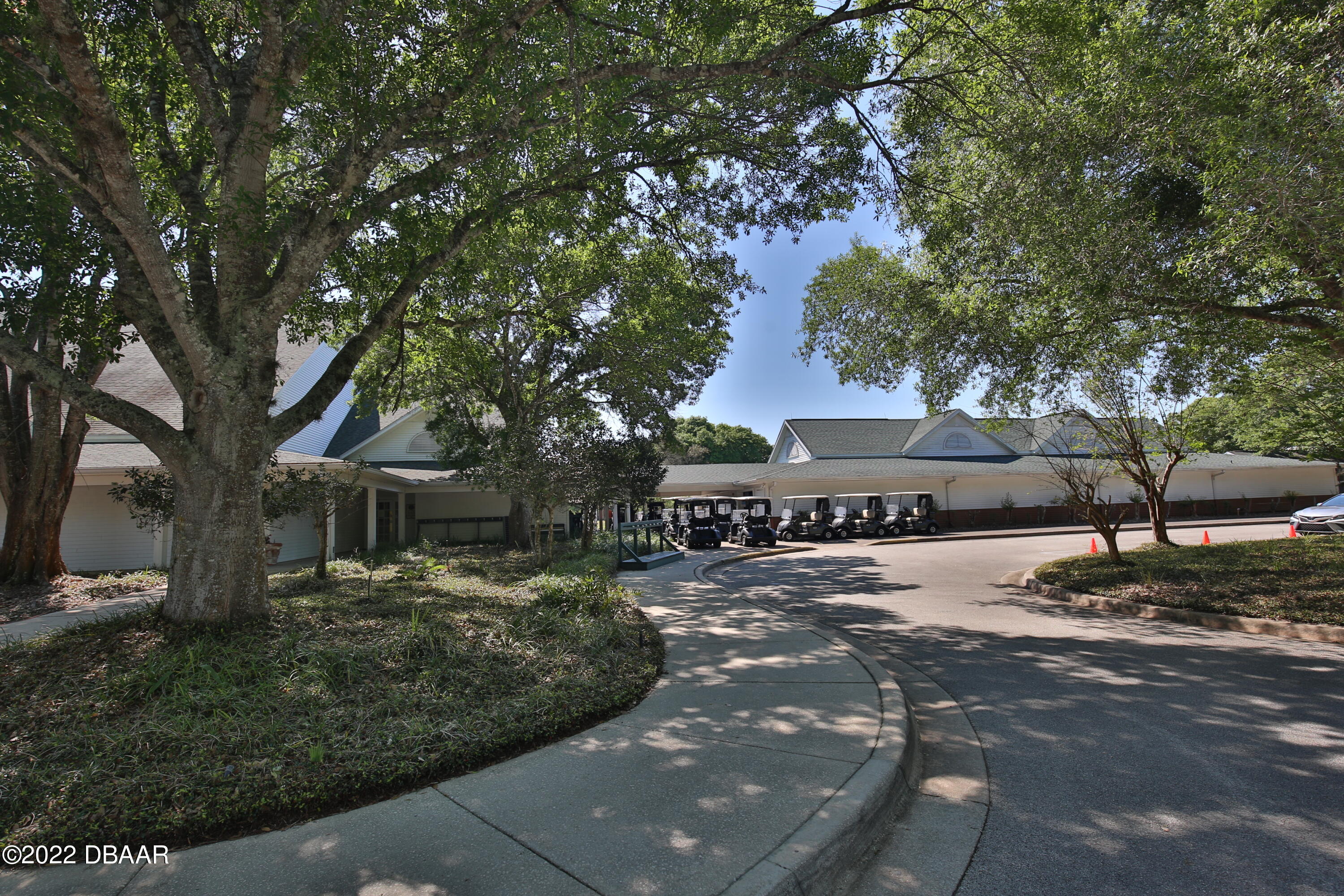 1412 Kinnard Circle Ormond Beach, FL 32174 - Photo 8 of 50 5J9A7491