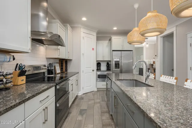 $1,815,000 | 123 Sandcastle Court, Hilton Head Island, SC 29928