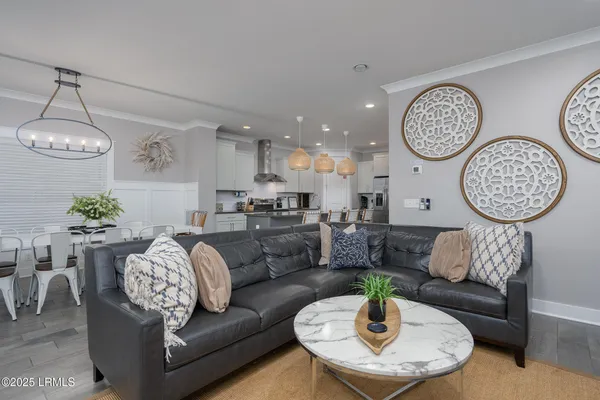 $1,815,000 | 123 Sandcastle Court, Hilton Head Island, SC 29928