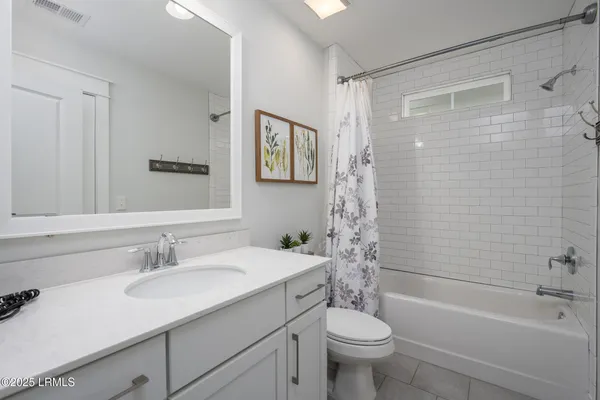 $1,815,000 | 123 Sandcastle Court, Hilton Head Island, SC 29928