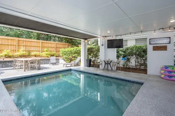 $1,815,000 | 123 Sandcastle Court, Hilton Head Island, SC 29928