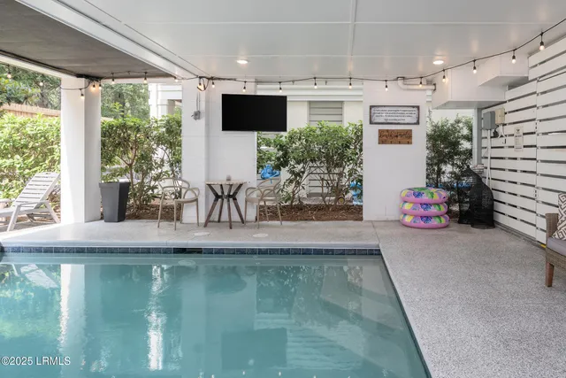 $1,815,000 | 123 Sandcastle Court, Hilton Head Island, SC 29928