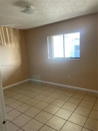 $2,200 | 6121 West 24th Avenue, Unit 206, Hialeah, FL 33016
