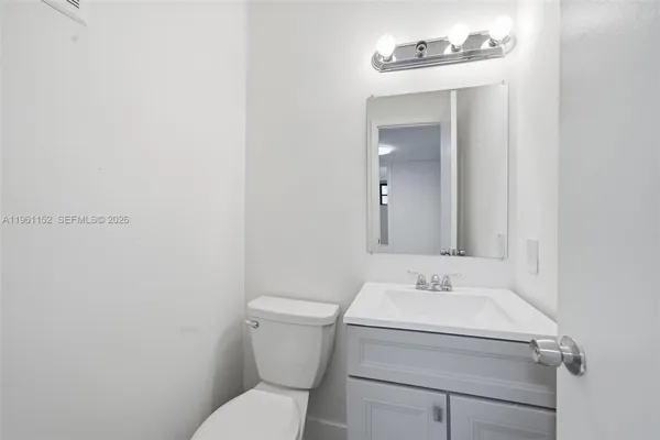 $2,950 | 1281 West 42nd Street, Unit 1, Hialeah, FL 33012