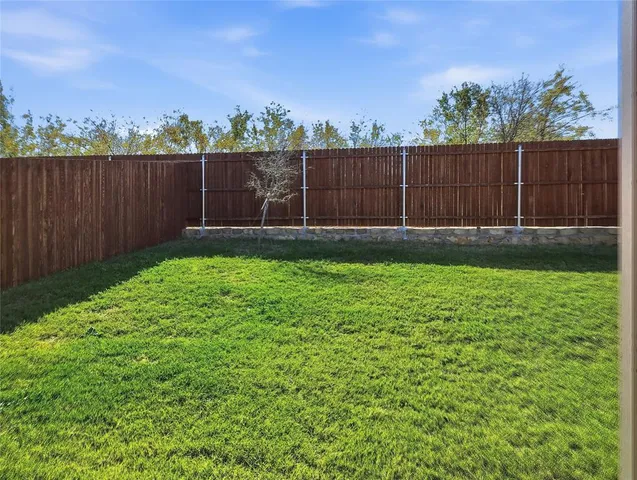 $2,300 | 5317 Starlight Drive, Fort Worth, TX 76179