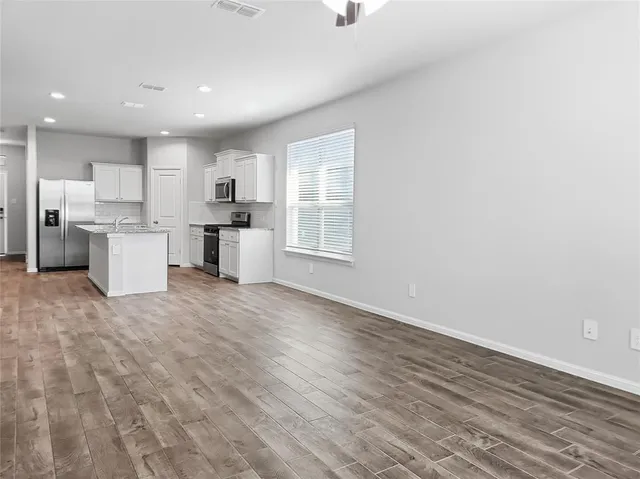 $2,300 | 5317 Starlight Drive, Fort Worth, TX 76179