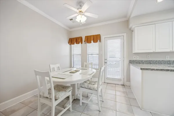 $3,100 | 2422 Dorrington Street, Unit A, Houston, TX 77030