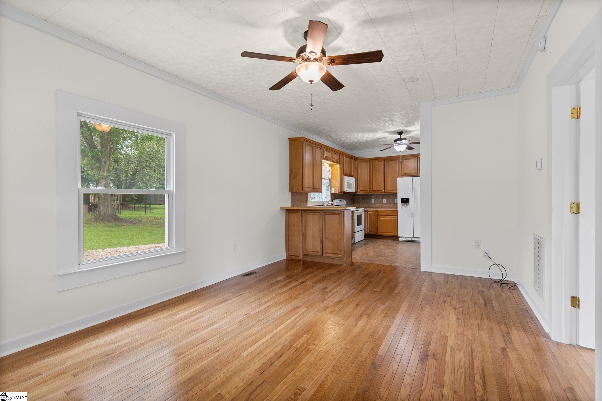 403 Faulkner Street Clover, SC 29710 - Photo 12 of 35