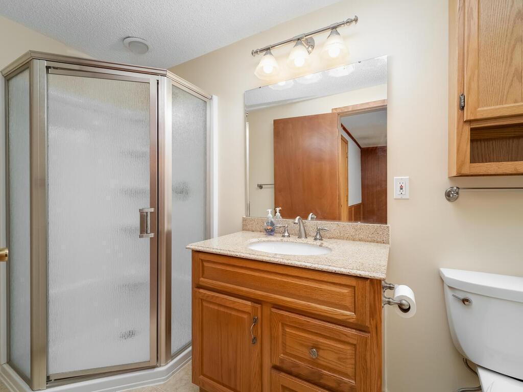 8325 Ewing Road Bloomington, MN 55431 - Photo 21 of 23 Gallery Image 21