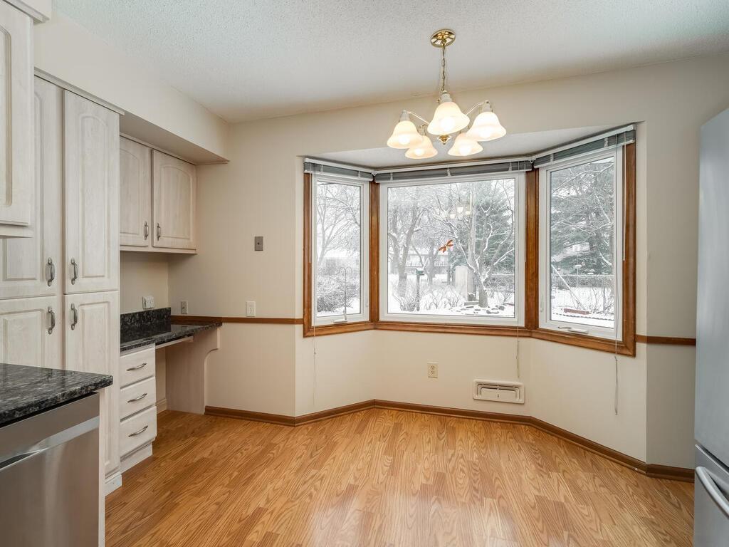 8325 Ewing Road Bloomington, MN 55431 - Photo 9 of 23 Gallery Image 9