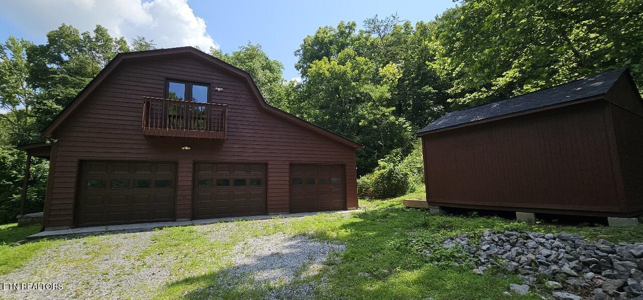 360 Front Street Luttrell, TN 37779 - Photo 2 of 53 Side of home
