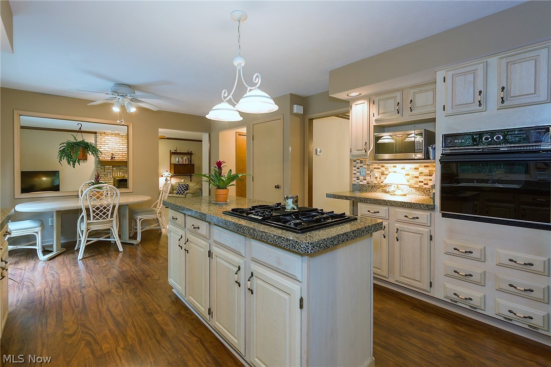 6308 Coldstream Road Highland Heights, OH 44143 - Photo 4 of 26