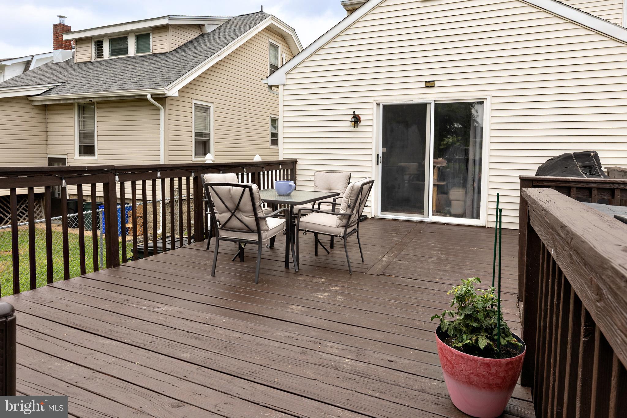 50 Haverford Road Runnemede, NJ 08078 - Photo 4 of 34 a dinning table and chairs in front of a house