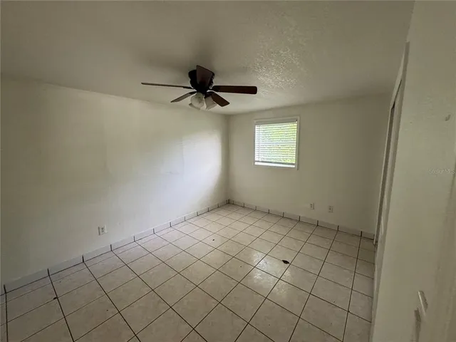$2,095 | 2430 North Central Avenue, Kissimmee, FL 34741