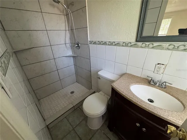 $2,095 | 2430 North Central Avenue, Kissimmee, FL 34741