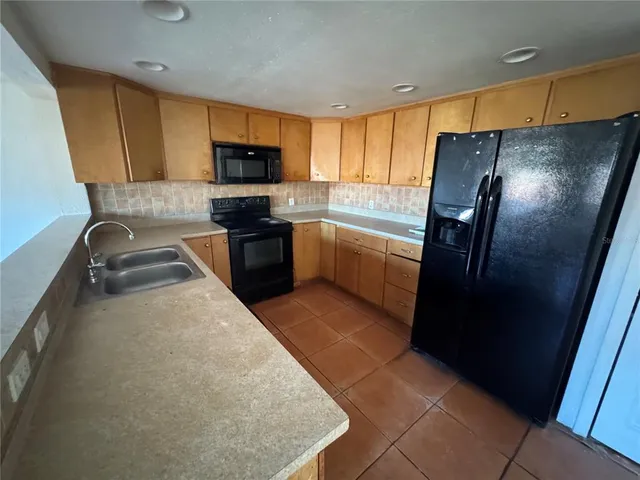 $2,095 | 2430 North Central Avenue, Kissimmee, FL 34741