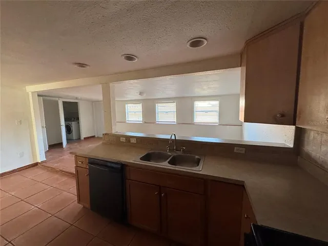 $2,095 | 2430 North Central Avenue, Kissimmee, FL 34741