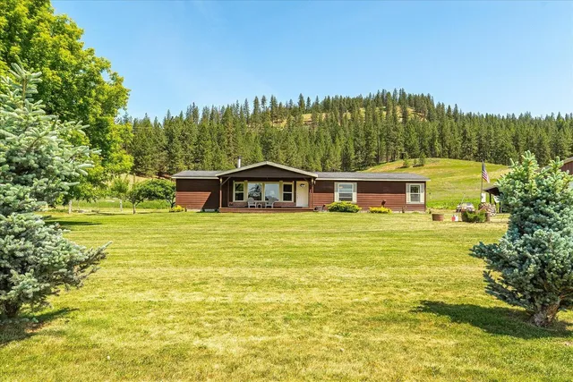 $549,000 | 1643 Highway 395, Chewelah, WA 99109