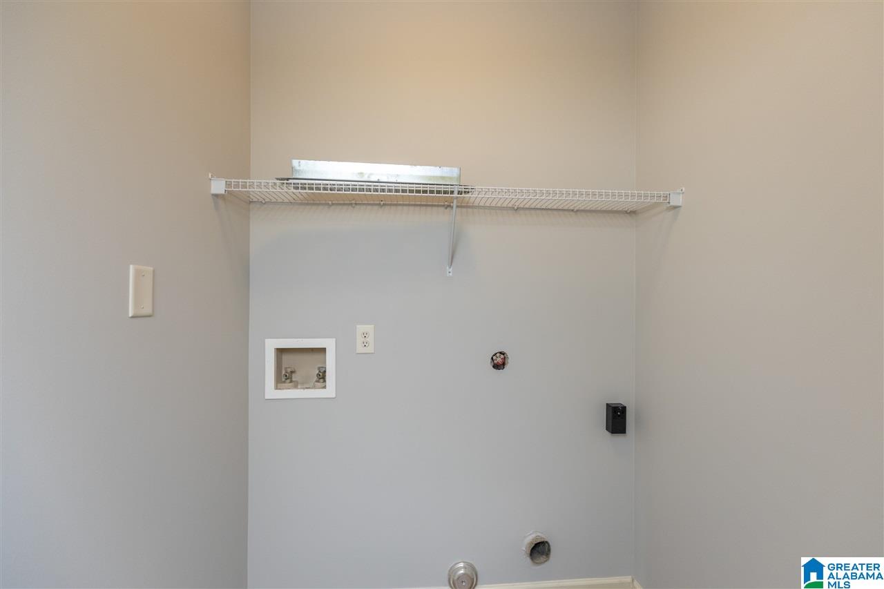 1004 Riviera Drive Calera, AL 35040 - Photo 30 of 38