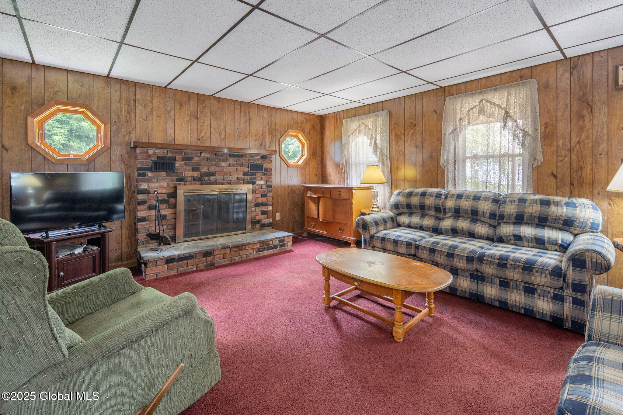 115 Chestnut Lane Middleburgh, NY 12122 - Photo 12 of 35 8-115ChestnutSt_08