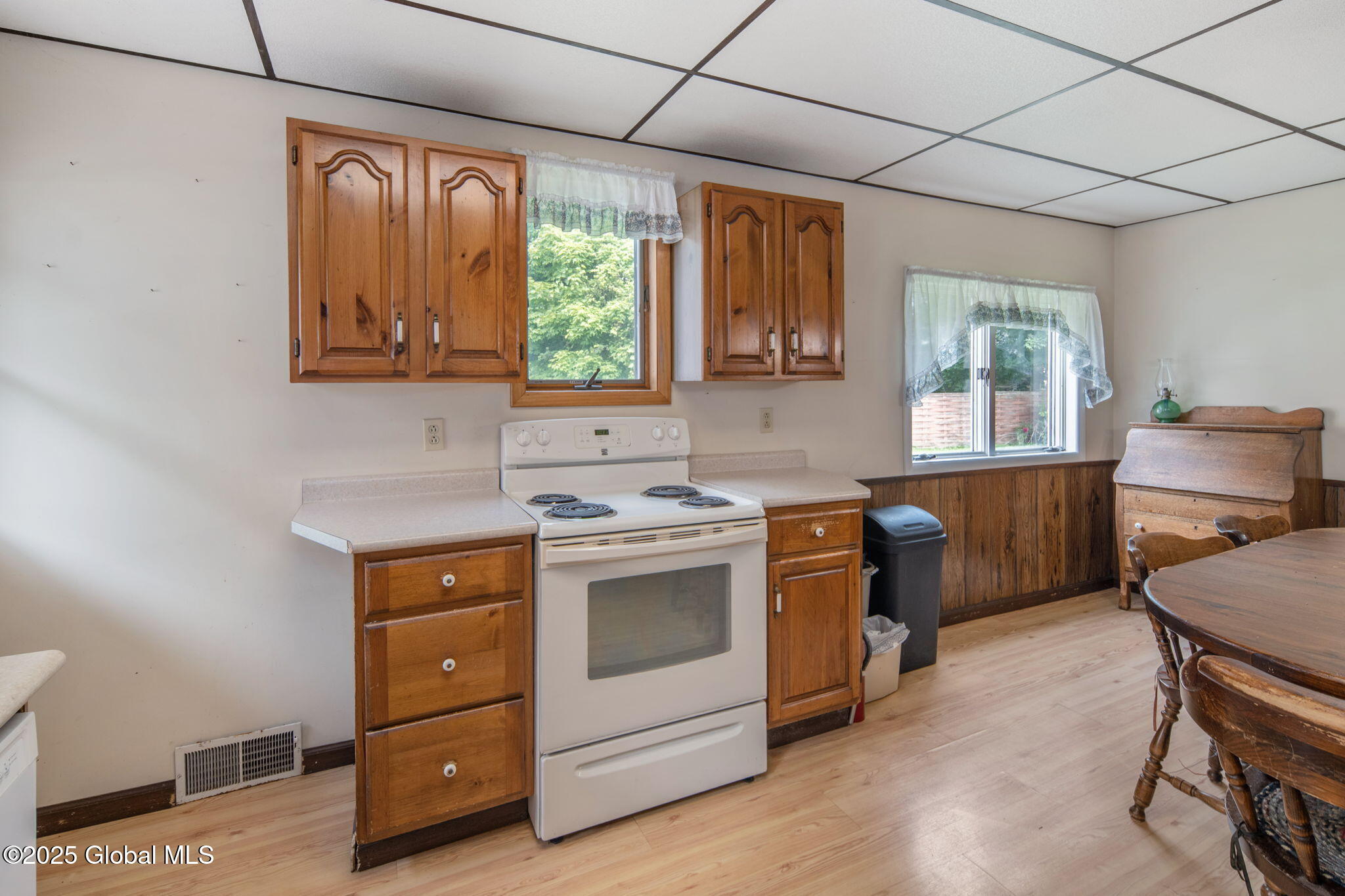 115 Chestnut Lane Middleburgh, NY 12122 - Photo 20 of 35 19-115ChestnutSt_19