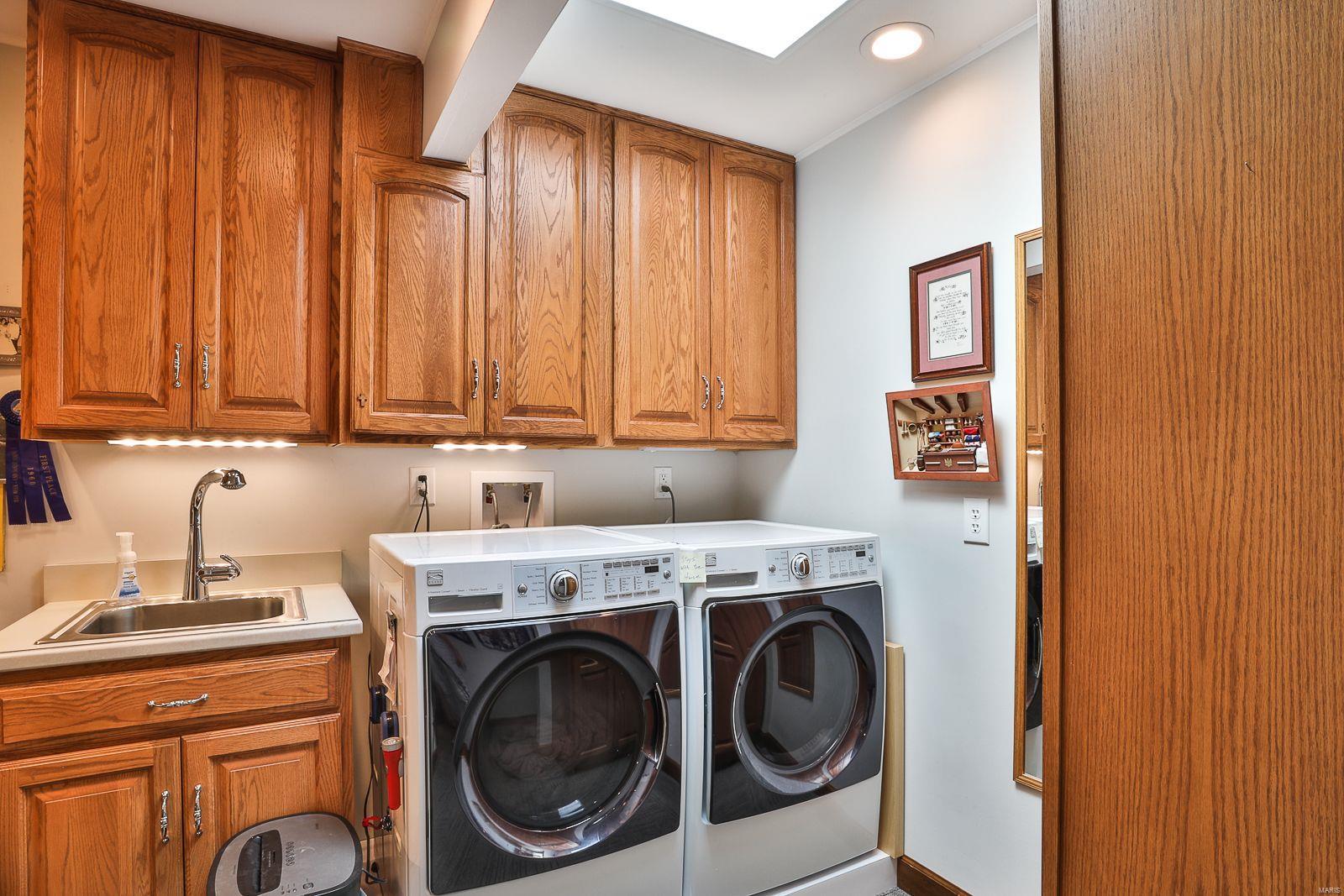 347 Ridgemeadow Drive Chesterfield, MO 63017 - Photo 14 of 49 Gallery Image 14