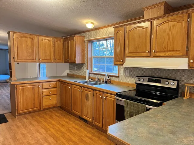 $179,900 | 10 Jericho Road, Bainbridge, NY 13733