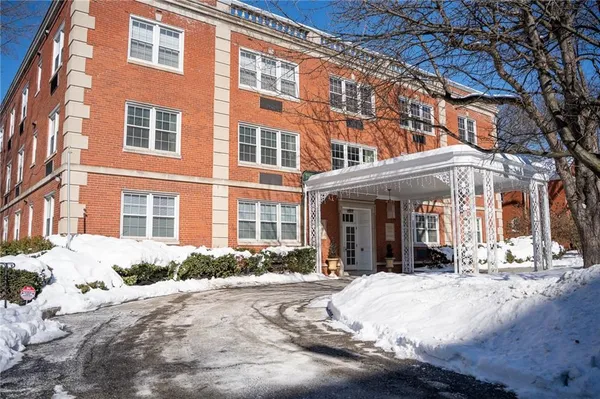 $244,000 | 5025 Fifth Avenue, Unit 3F, Pittsburgh, PA 15232