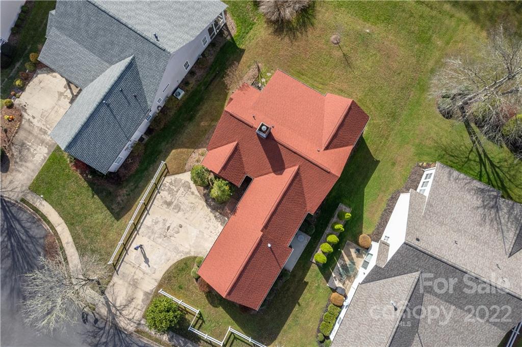 7 Sheffield Place Brevard, NC 28712 - Photo 27 of 30 an aerial view of a house with a garden and swimming pool