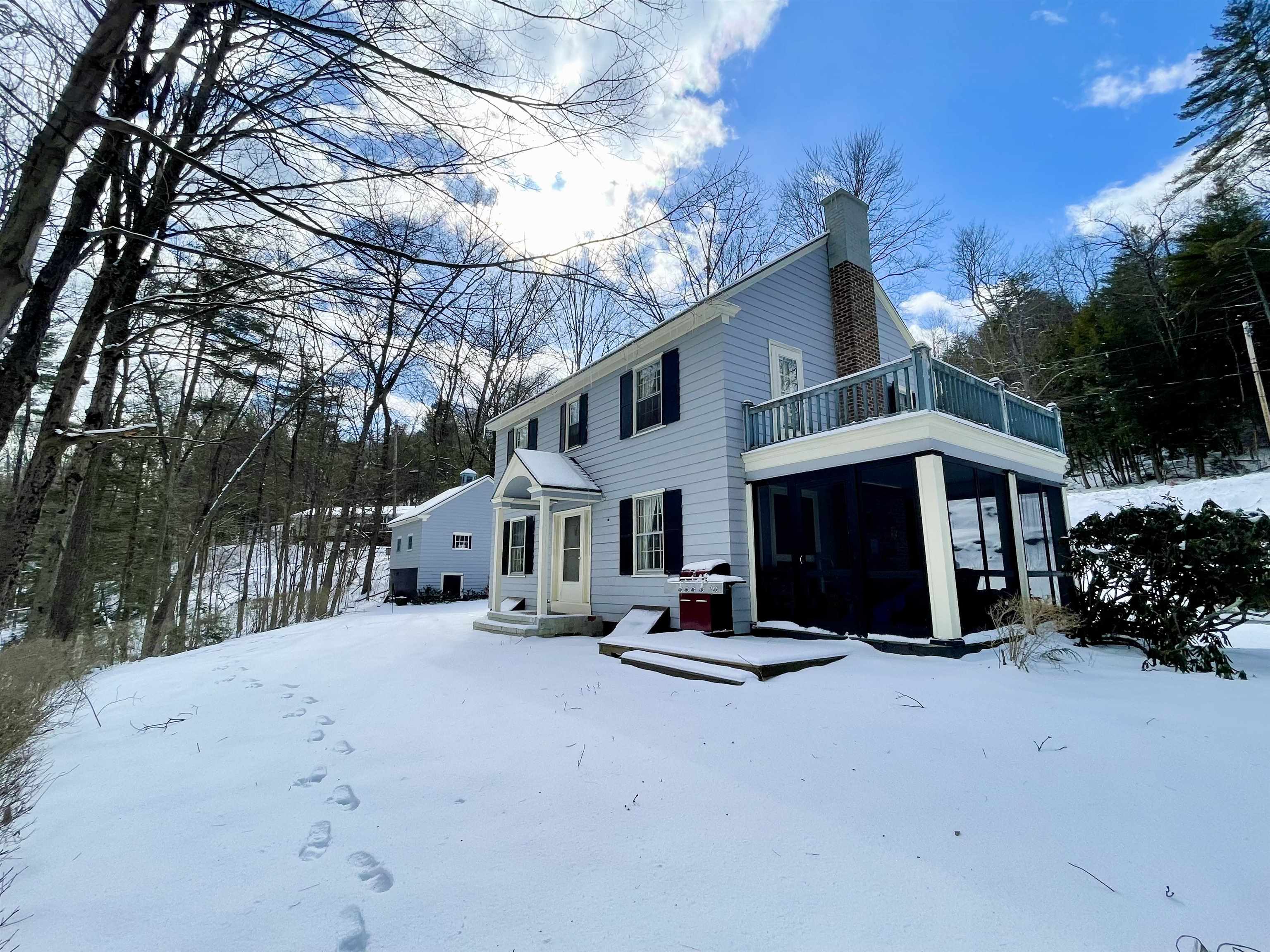 1 Colony Road Rockingham, VT 05101 - Photo 2 of 36