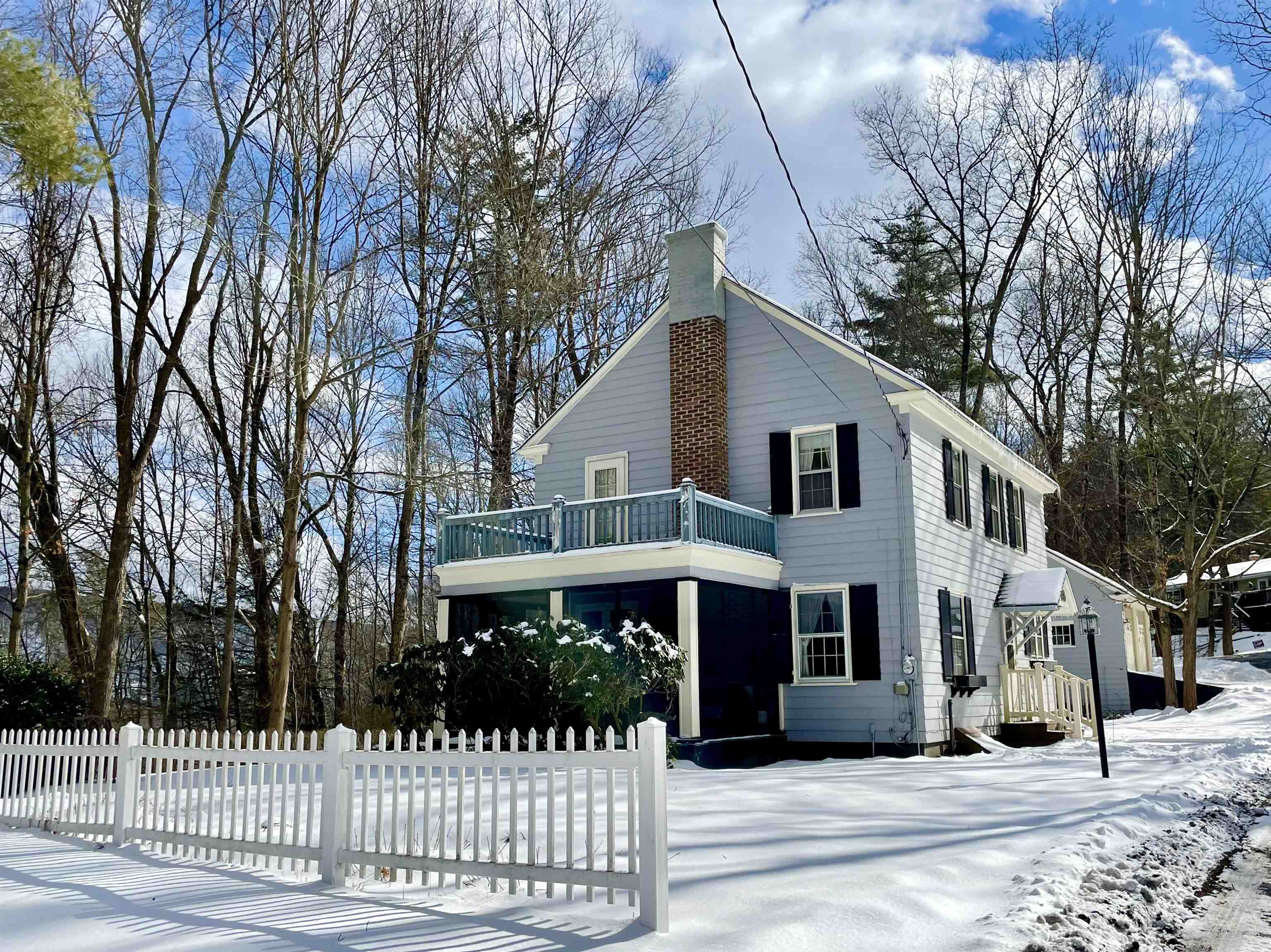 1 Colony Road Rockingham, VT 05101 - Photo 4 of 36