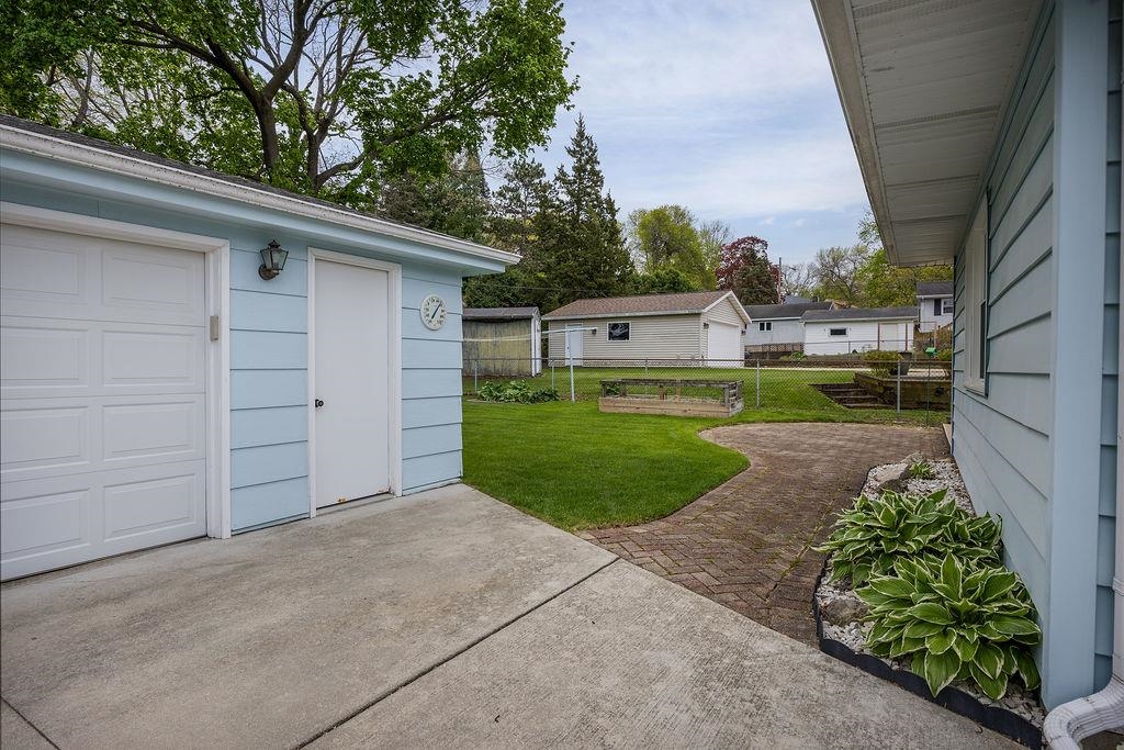 4208 Elinor Street Madison, WI 53716 - Photo 33 of 41