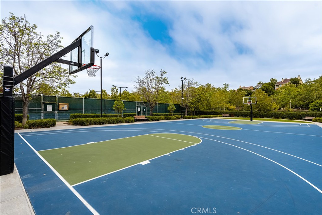 4 Lewiston Court Ladera Ranch, CA 92694 - Photo 43 of 48 Basketball court