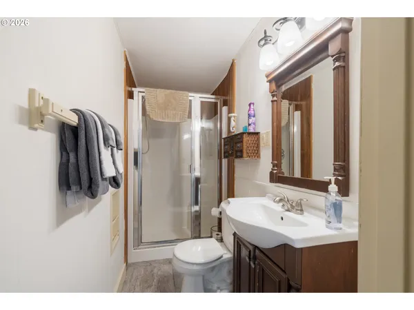 $869,000 | 3063 Southwest Anchor Avenue, Lincoln City, OR 97367
