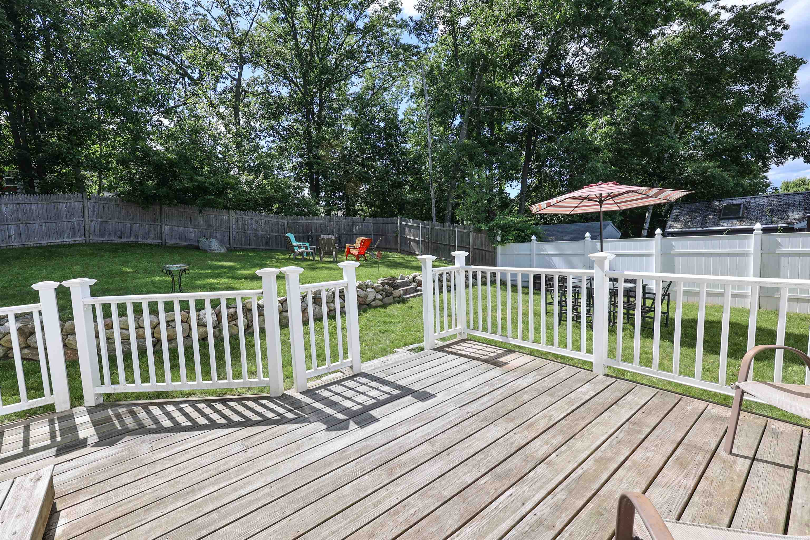 52 Jonathan Lane Manchester, NH 03104 - Photo 8 of 40