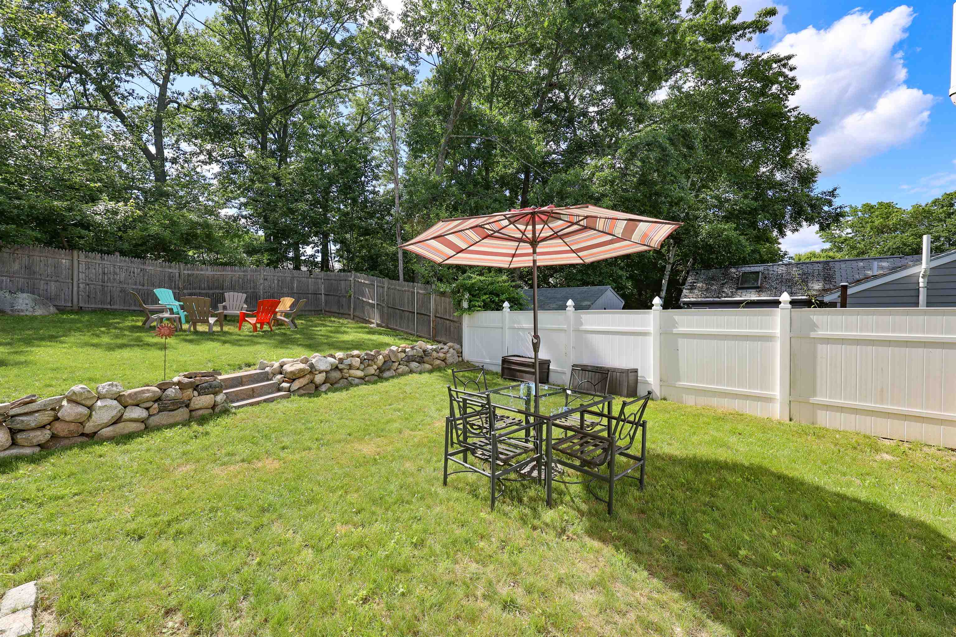 52 Jonathan Lane Manchester, NH 03104 - Photo 9 of 40