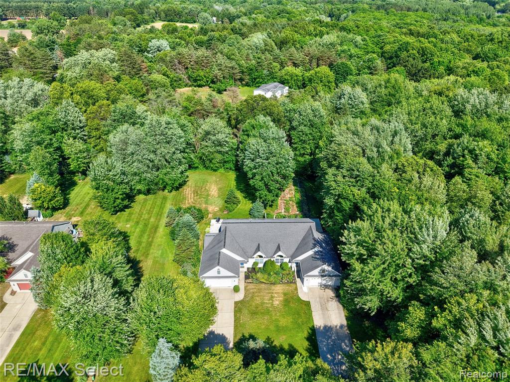 6500 North Seymour Road Flushing, MI 48433 - Photo 10 of 48
