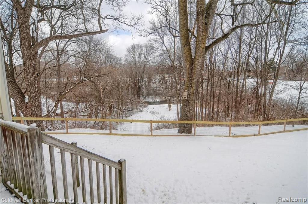 212 Brighton Lake Road Brighton, MI 48116 - Photo 31 of 34
